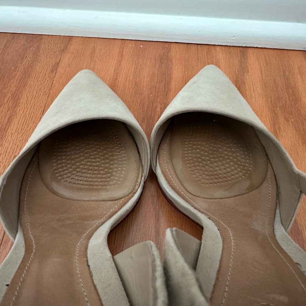 Elegant Tan Women's Slingback Heels - Picture 7 of 7